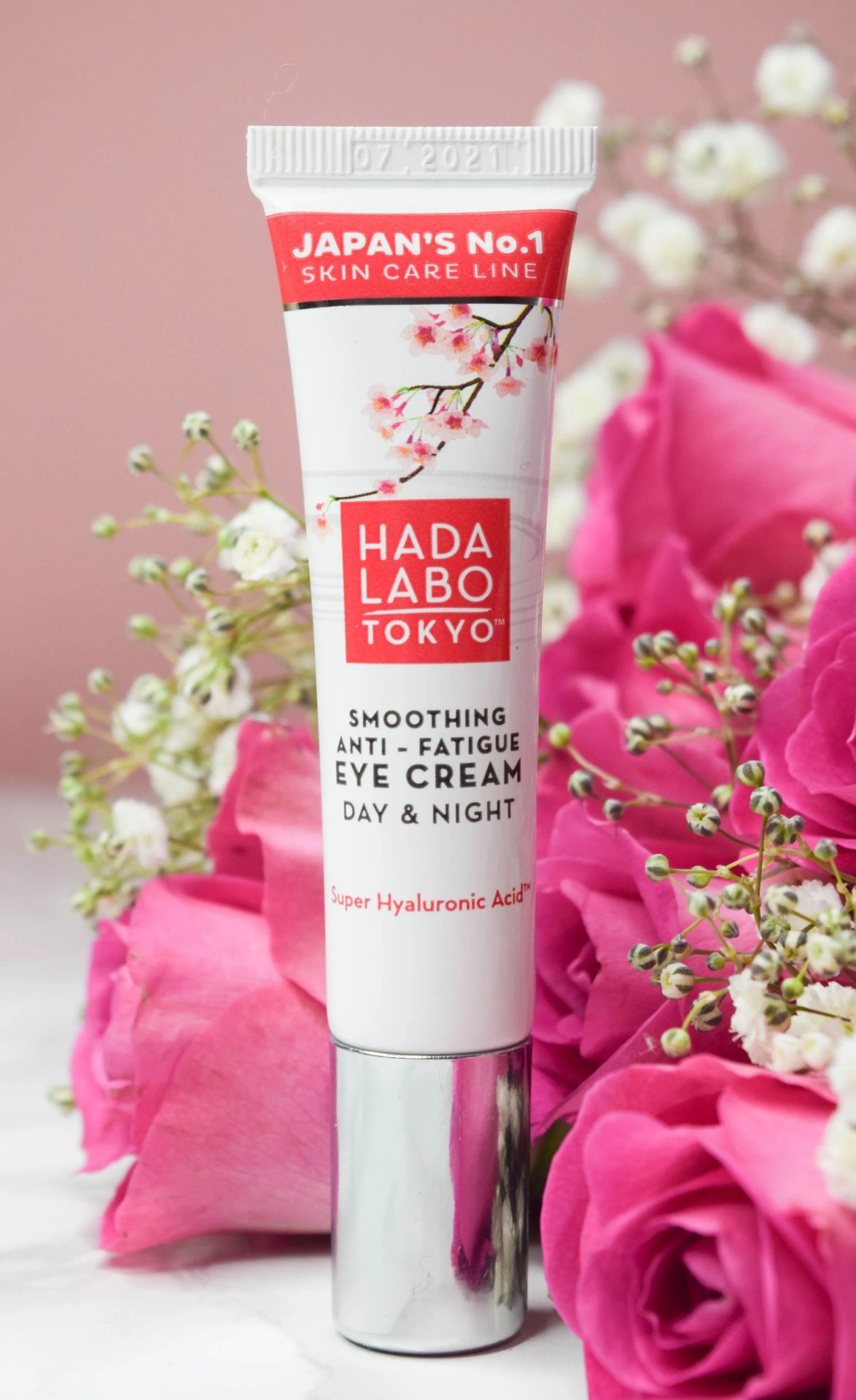 HADA LABO TOKYO Крем против бръчки за зоната около очите и устните, 15 ml